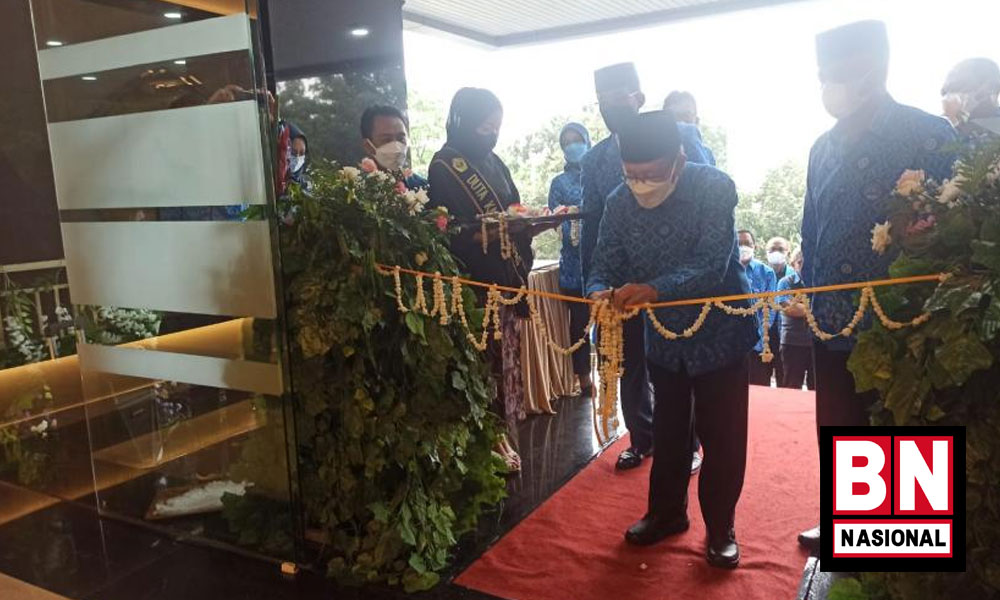 Gedung Rektorat Unpas