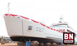 Kapal Angkatan Laut 300x180