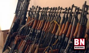 Senapan Ak 47 300x180