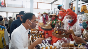 Presiden Jokowi Resmikan Pasar Johar Semarang - BN Nasional Presiden Jokowi Resmikan Pasar Johar Semarang - BN Nasional
