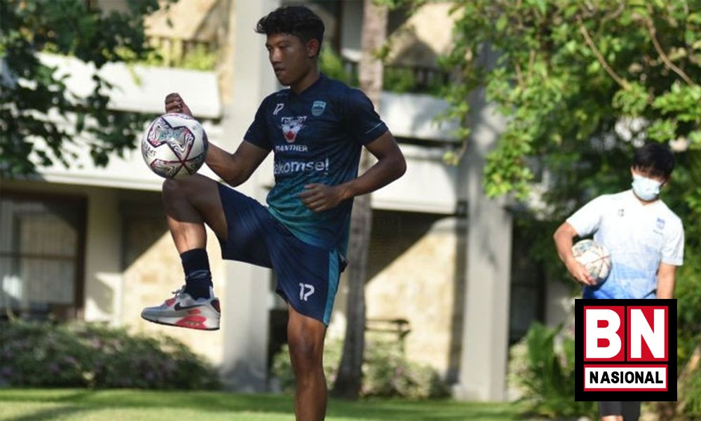 Laga Ditunda karena Sengatan COVID-19, Persib Berlatih di Area Hotel Agar Tetap Rasakan Momen Duel