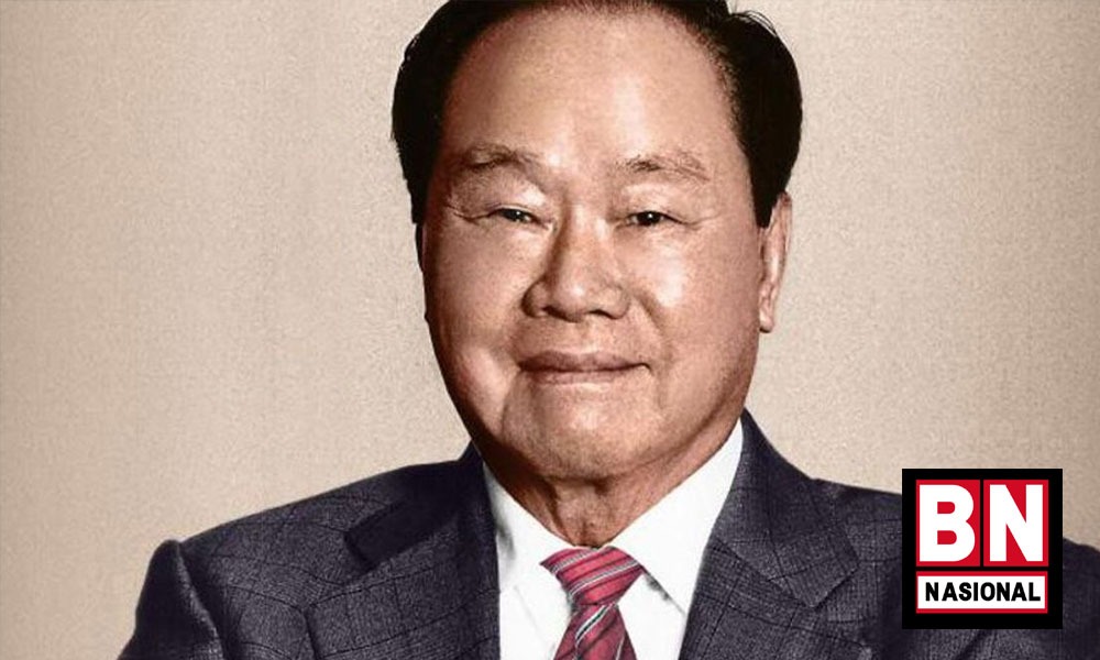 Siapa Eka Tjipta Widjaja Konglomerat Pendiri Sinarmas Grup Berharta Rp139 Triliun: Dulu Besarkan Merek Minyak Goreng Bimoli, Kini Andalkan Filma dan Kunci Mas - BN Nasional