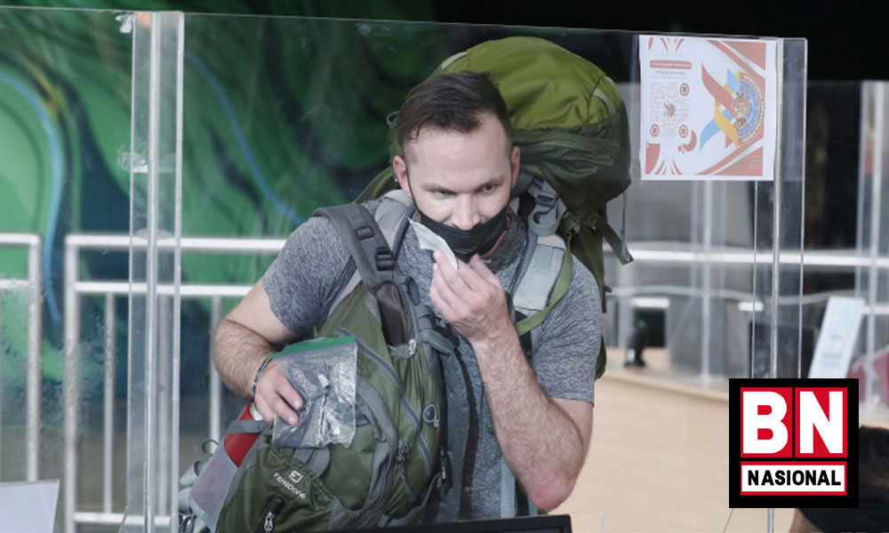 Ini Beda Visa on Arrival dan Visa Kunjungan Wisata untuk Wisatawan Luar Negeri - BN Nasional