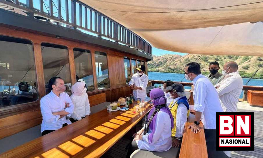 Hari Kedua di NTT, Presiden Jokowi Resmikan SPAM Wae Mese