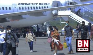 Mulai Hari Ini Penumpang Pesawat Sudah Booster Tak Perlu Tunjukkan Hasil Tes COVID-19 - BN Nasional