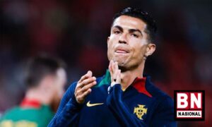 Insiden Cristiano Ronaldo 'Kasih' Penalti ke Lawan karena Melindungi Hidungnya, Netizen Ramai-Ramai Beri Dukungan - BN Nasional