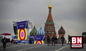 Lapangan Merah 300x180