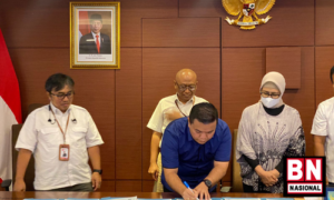 Arbi Leo CEO PT Bersahaja Melakukan Penandatanganan Perjanjian Kerja Sama Dengan Kemenko Marves dan BRIN - BN Nasional