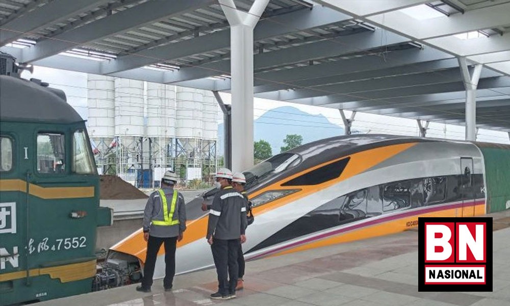 Ekonom Sebut Proyek Kereta Cepat Jakarta-Bandung Ibarat Simalakama: Maju Rugi, Mundur Apalagi - BN Nasional