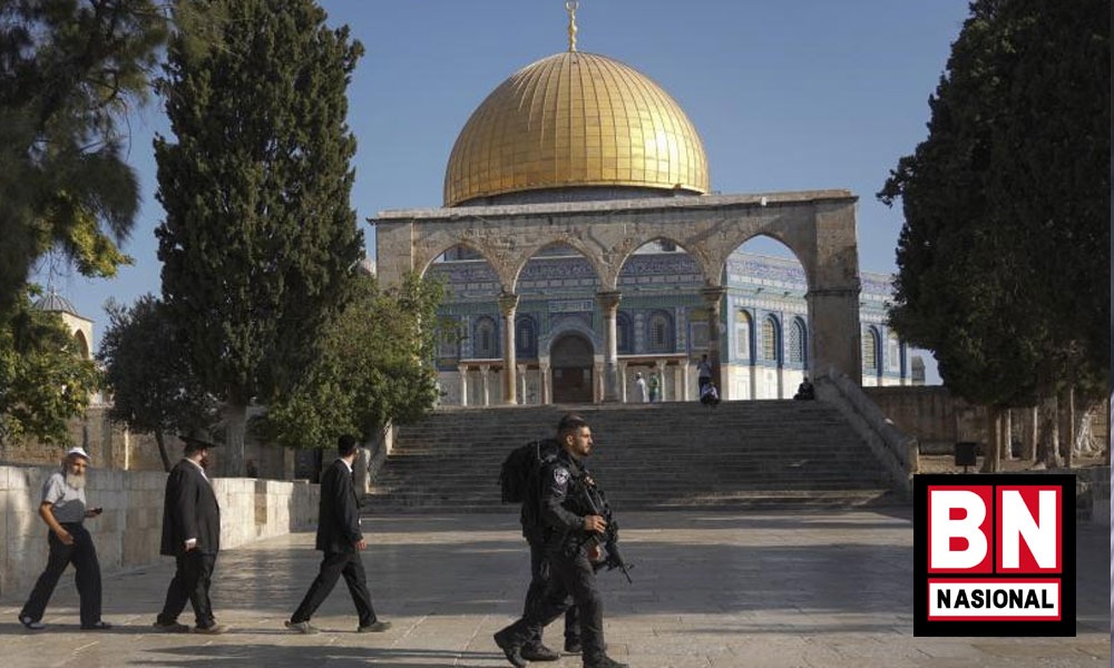 Hari Terakhir Libur Sukkot, Kaum Yahudi Fanatik Serbu Masjid Al-Aqsa - BN Nasional