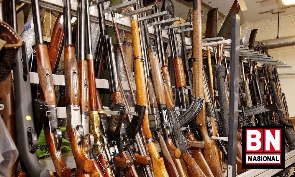 Warga Serbia Serahkan Lebih dari 3.000 Pucuk Senjata Setelah Penembakan Massal Pekan Lalu