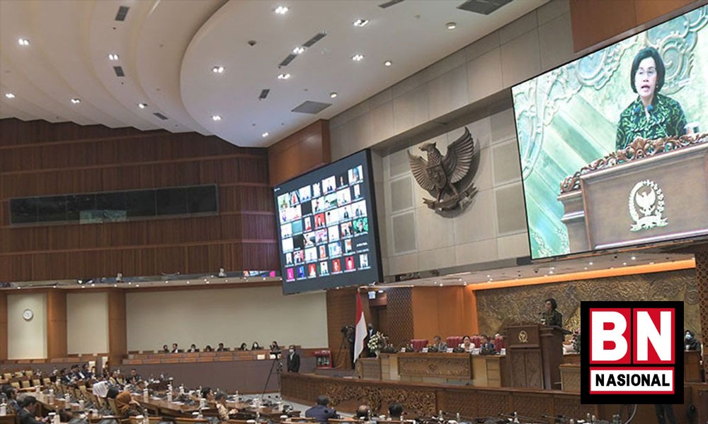 RAPBN 2024: Sri Mulyani Pusing Harga Minyak Masih Gelap