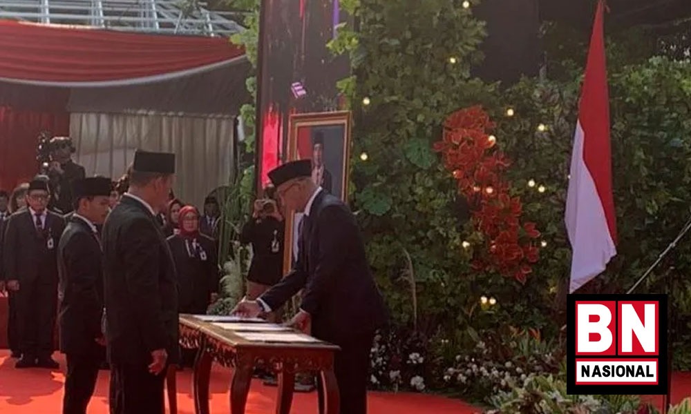 Ketua KPU RI Lantik 220 Anggota KPU dari 44 Kabupaten/Kota