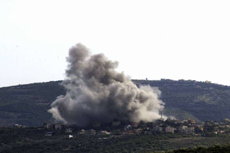Israel kembali melancarkan serangan udara dan artileri terhadap kota-kota di Lebanon selatan