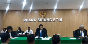 15 Sidang Etik 300x150