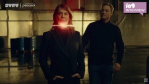 Ikon Fiksi Ilmiah Linda Hamilton di Resident Alien Musim 3—dan Stranger Things Musim 5