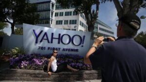 Tidak Ada Yang Datang ke Pesta Ulang Tahun Yahoo yang ke-30