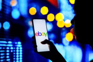 Ebay Ingin Bagian Lebih Besar dari Pasar Penjualan Kembali Fesyen Mewah senilai $49 Miliar