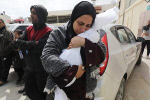 Ini adalah “perang terhadap anak-anak” di Gaza