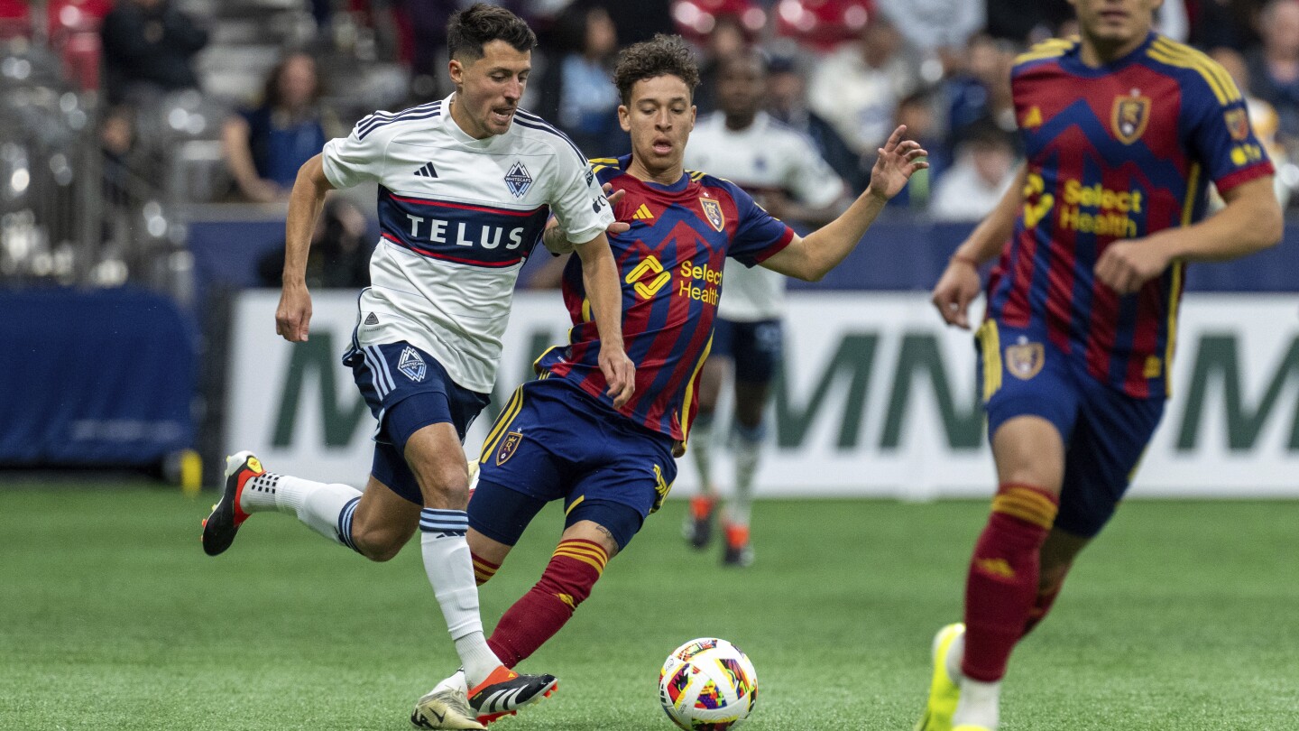 Julio, Katranis mencetak gol di babak kedua, Real Salt Lake mengalahkan Whitecaps 2-1