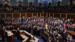 Ketajaman mental Biden diragukan oleh 6 dari 10 orang Amerika, demikian temuan survei AP-NORC