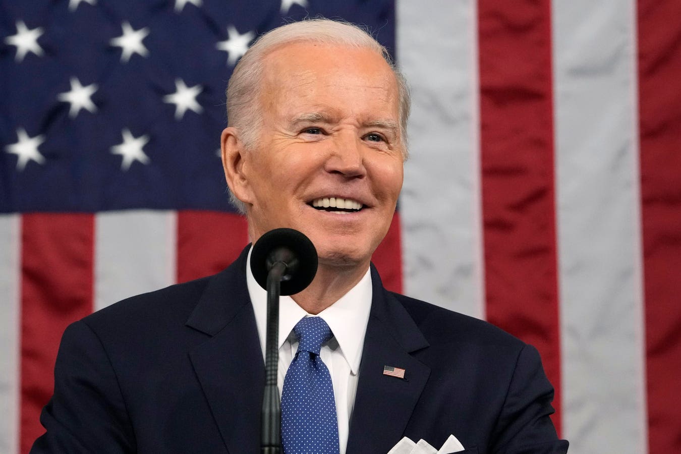 Para Ahli Ganja Menyambut Seruan Presiden Biden Untuk Reformasi Pot Di SOTU