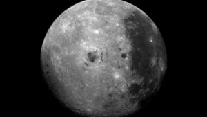 Para Astronom Menuntut Radio Senyap di Sisi Jauh Bulan, Namun Perlawanan Mungkin Sia-sia