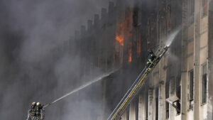 Para pemimpin UE akan menggalang lebih banyak dukungan untuk Ukraina di tengah seruan akan adanya urgensi baru