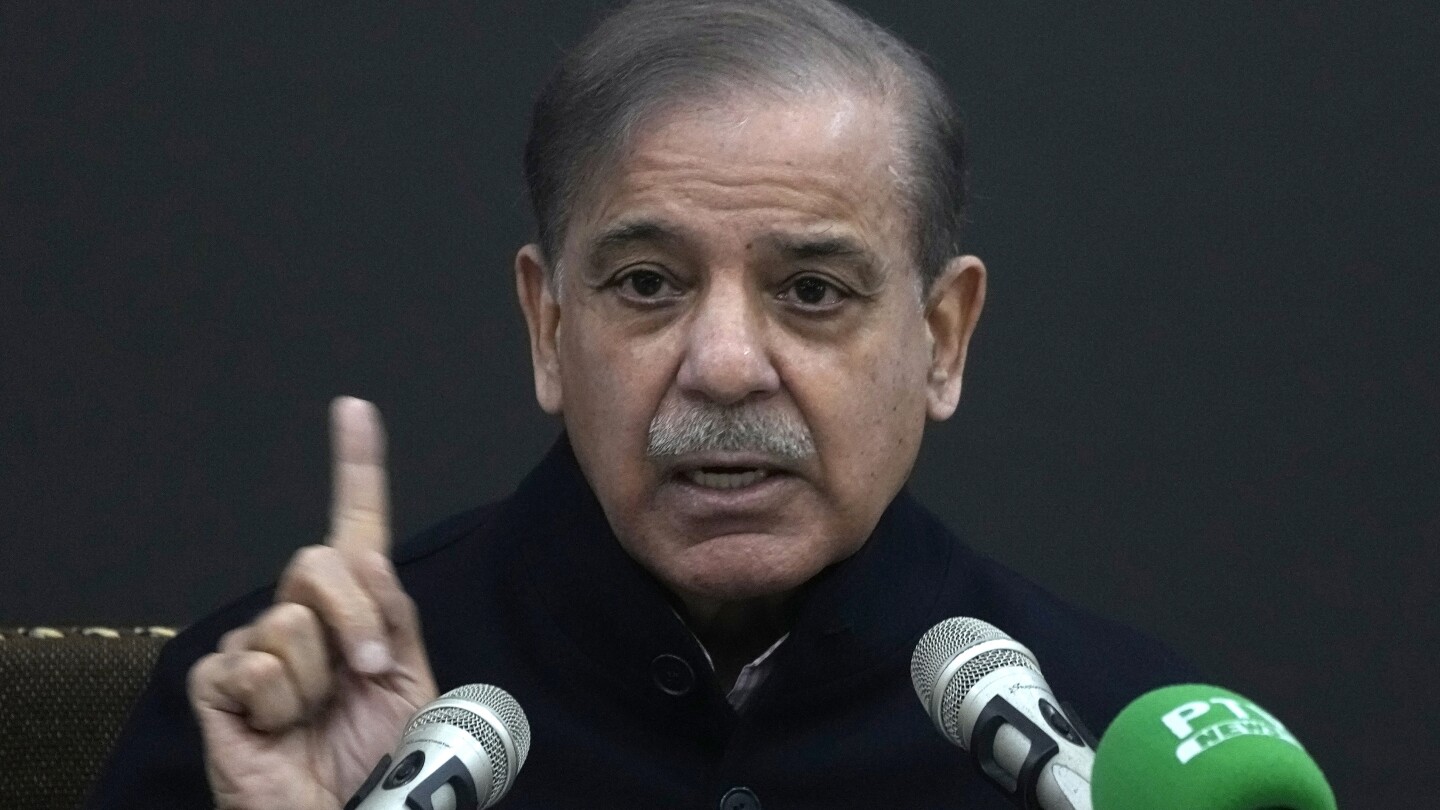 Shehbaz Sharif terpilih sebagai perdana menteri baru Pakistan