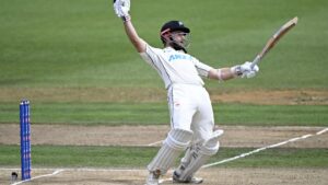 Williamson, Southee mencapai angka tes 100 saat Selandia Baru mencoba menyelamatkan seri Australia