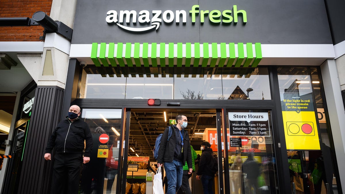 Amazon Dilaporkan Menghentikan Pembayaran 'Just Walk Out' di Toko Kelontongnya