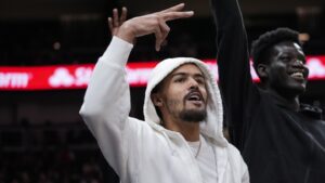 Hawks All-Star Trae Young diizinkan untuk latihan setelah lama absen karena cedera jari