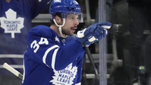Matthews mencetak dua gol lagi, saat Maple Leafs terus mengalahkan Panthers 6-4 dalam pratinjau playoff potensial