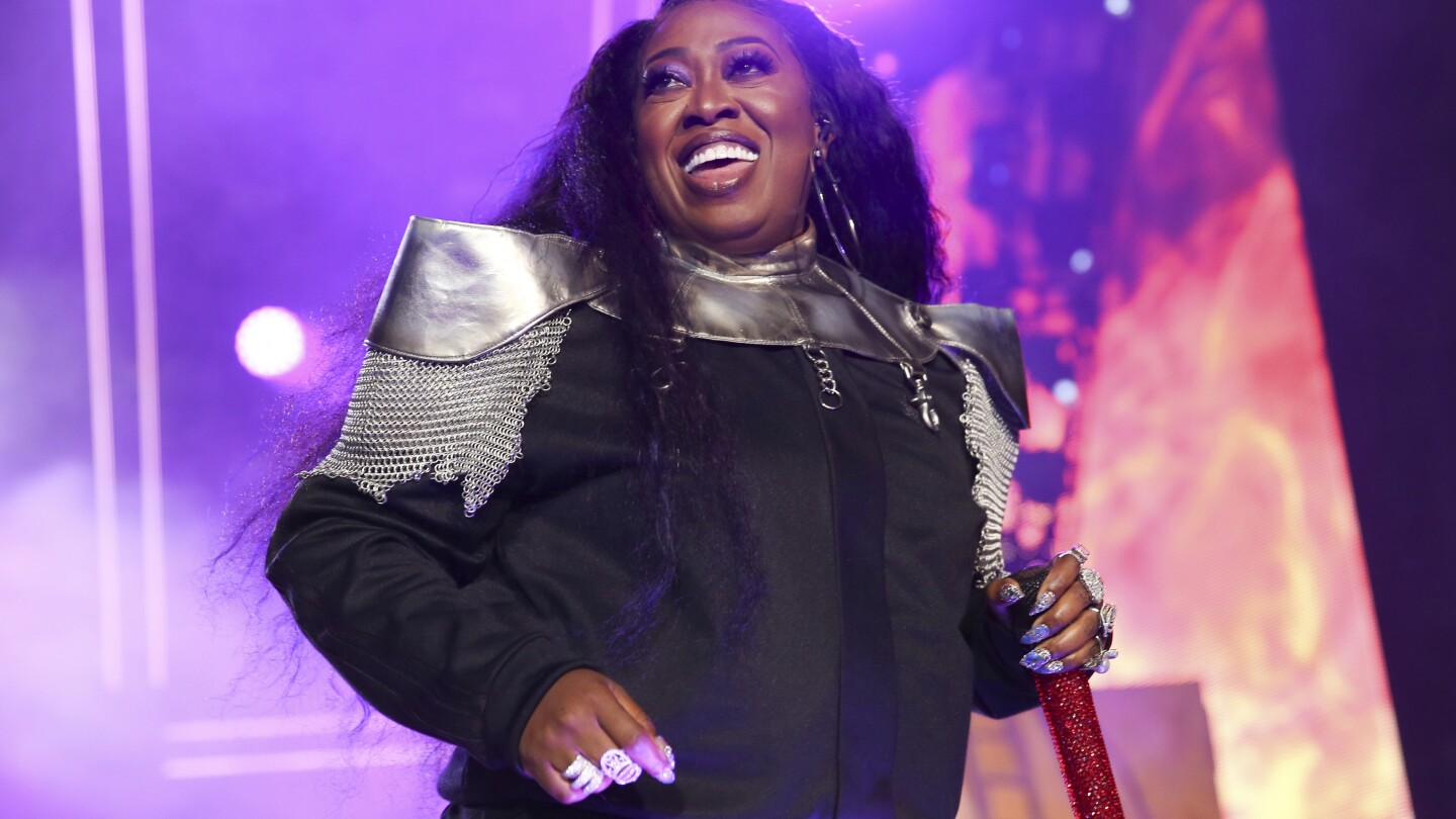 Missy Elliott mengumumkan tur utama pertamanya