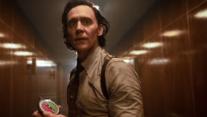Tom Hiddleston Berpikir Loki Berakhir Menjadi Pahlawan Setelah 14 Tahun Perjalanan Multiversalnya