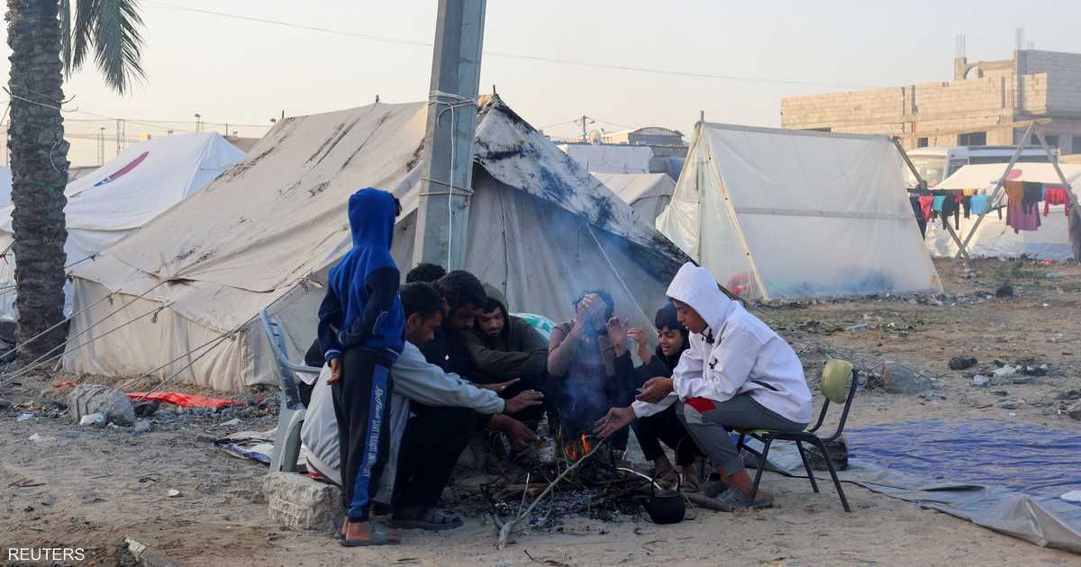 800.000 orang telah meninggalkan Rafah ketika Israel meningkatkan serangannya
