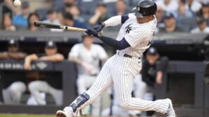 Juan Soto masih keluar dari lineup Yankees melawan Dodgers karena radang siku