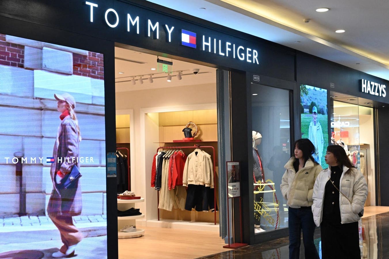 Calvin Klein dan Tommy Hilfiger dari PVH adalah korban mode pertama dari perang dagang AS-China
