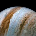 Jupiter Juno 54 Tutup Flyby