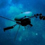 NASA Voyager 1 Spacecraft bepergian melalui ruang antarbintang