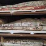 Pilihan Badan Mumi di Area Pameran Museum Mesir di Kairo