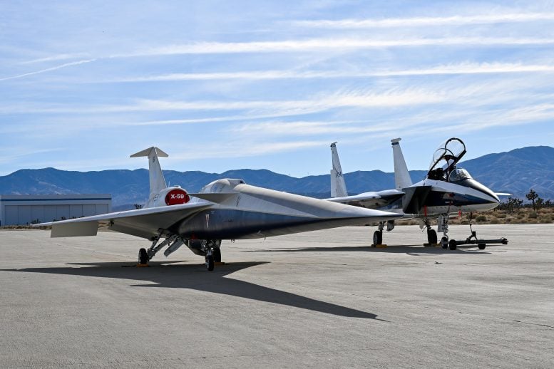 Pesawat Penelitian NASA F-15D dan X-59