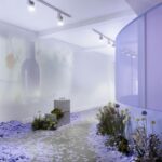 Glossier Paris Pop-up membuktikan formula kemenangannya masih berfungsi