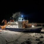 Icebreaker Icebreaker Polarstern Dokter ke Ice Floe
