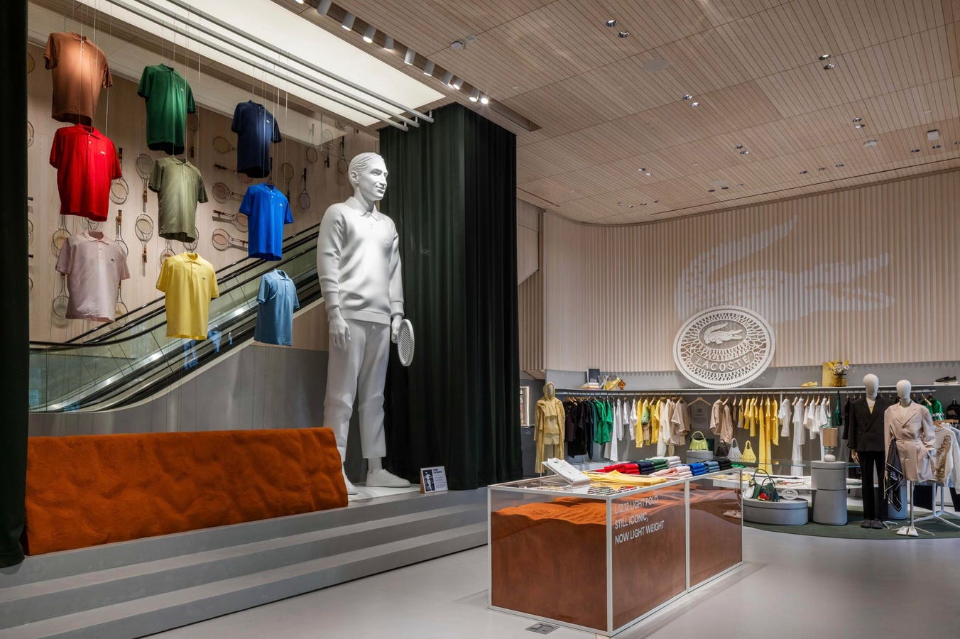 Lacoste membuka unggulan bertema tenis di New York City