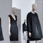 Normcore kembali. Apakah 'Fashion Boring' Masa Depan Gaya Berkelanjutan?
