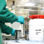 Bagaimana Permintaan Konsumen Melampaui Peraturan