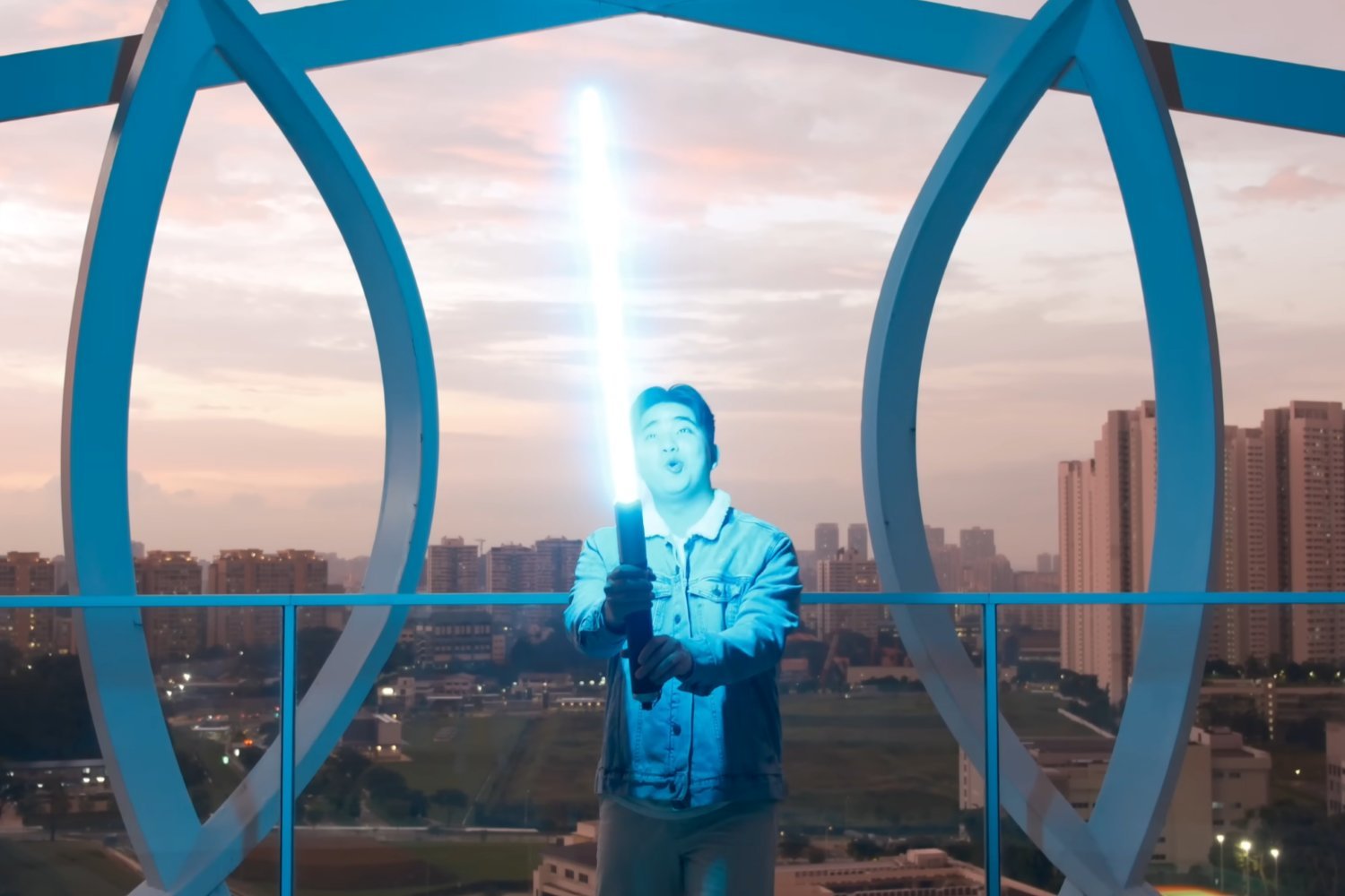 HeroTech Star Wars Lightsaber Diy 1