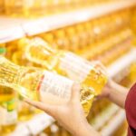 Belanja Supermarket Minyak Goreng