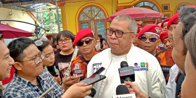 Ahmad Ali Masuk PSI Strategi Bertahan Hidup